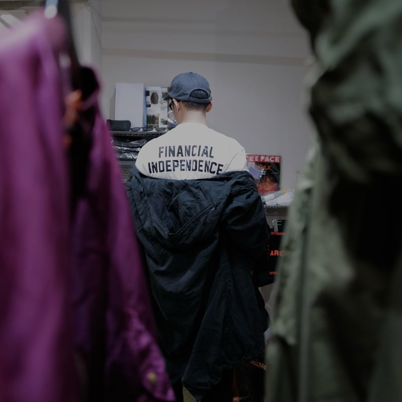 anytee classics] Financial Independent Tee_Whi