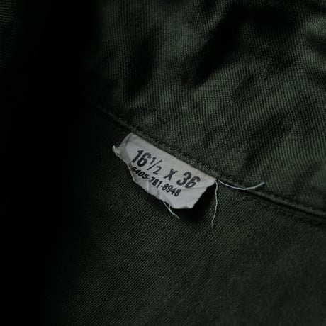［16 ( 1/2) / XL fit］U.S.NAVY Olive Green Shirts_Cotton100_deadstock_no.38