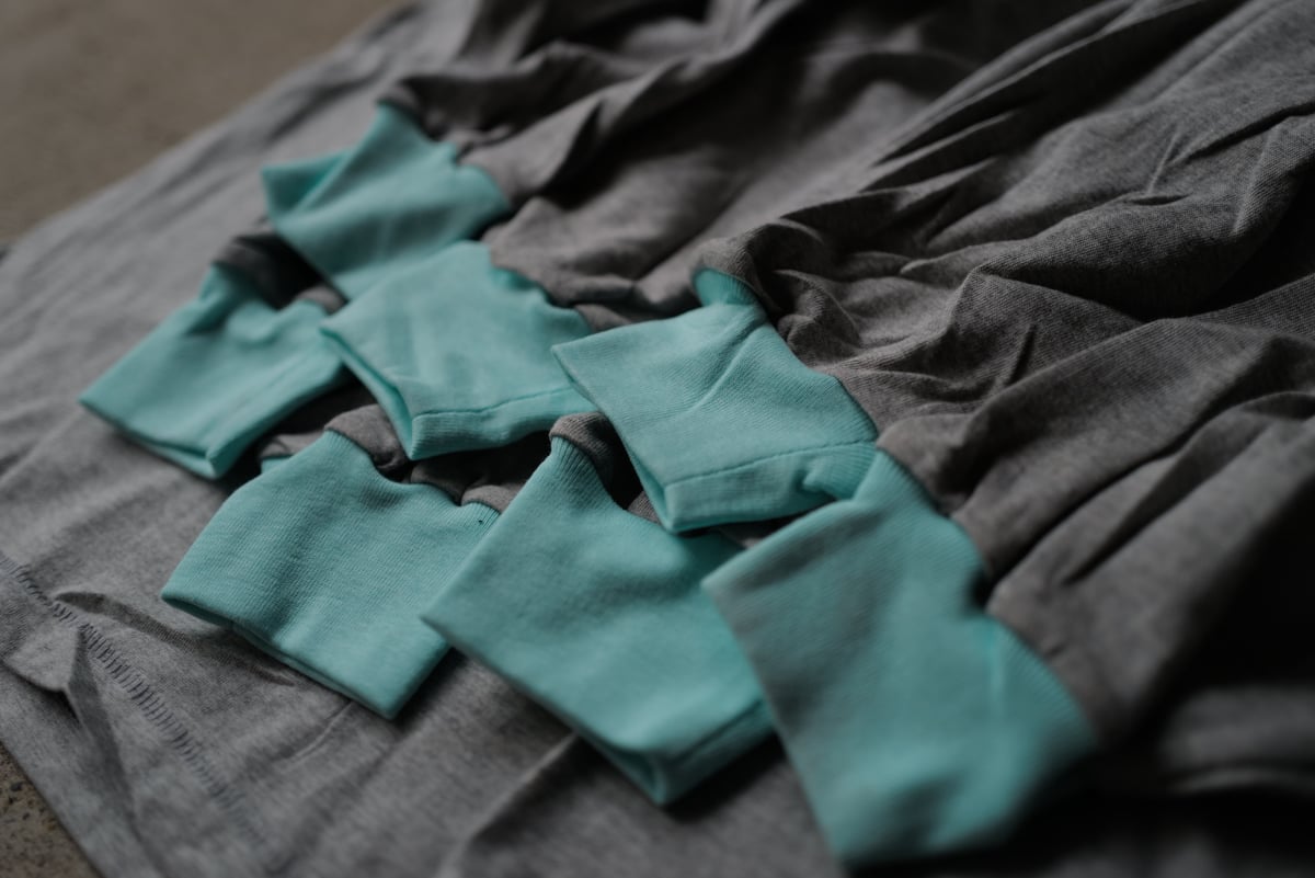 anytee classics] Financial Independent Tee_Gra