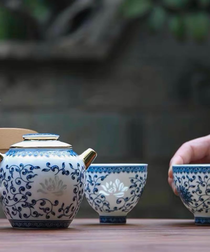 CS122 青花磁茶器「蓮花」 | 中国茶専門店GUDDI