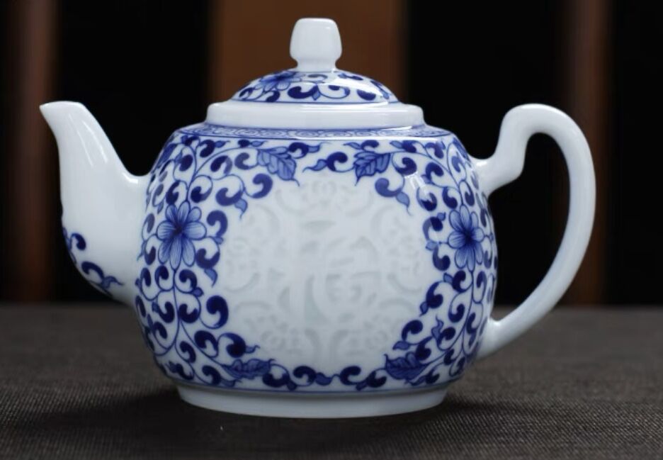 CH1 青花磁茶壺 「福」 | 中国茶専門店GUDDI