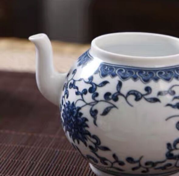 青花瓷器中古品高30センチ巾10センチ口9センチ Amazon | 景徳鎮青花皿（中）2枚セット[中国/高級/工芸/陶磁器