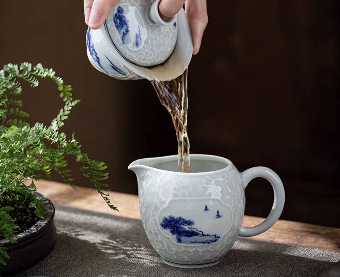 GW12 青花磁蓋椀「山水」 | 中国茶専門店GUDDI