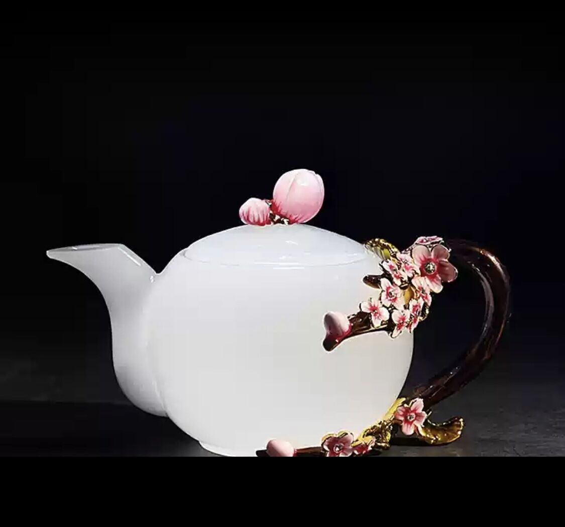 CH18 玉磁茶壺「梅花」 | 中国茶専門店GUDDI