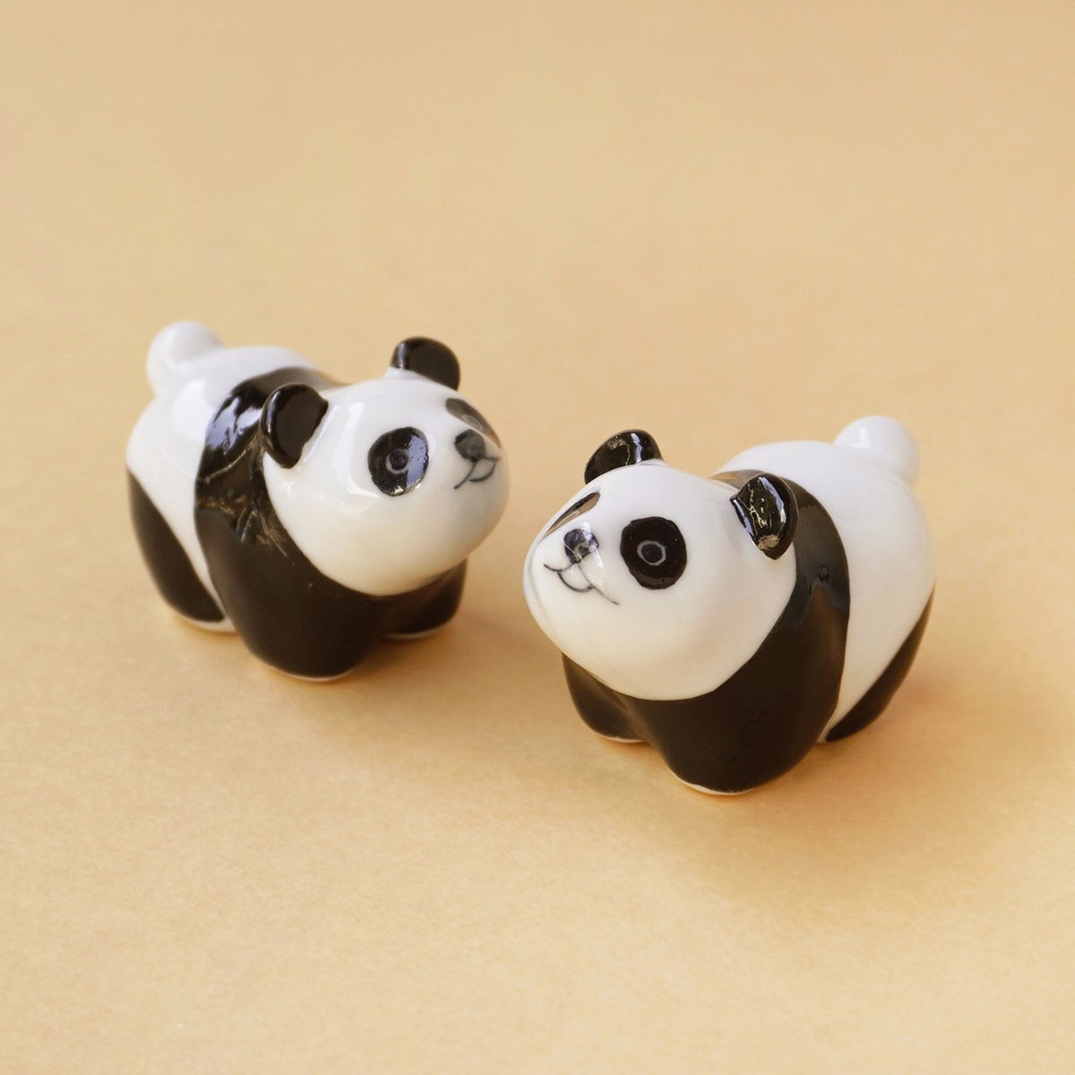 0115166 天然黒曜石パンダ置き物、23.1＊39.3ミリ 0115166 天然黒曜石パンダ置き物、23.1＊39.3ミリ 楽天市場】【新製品