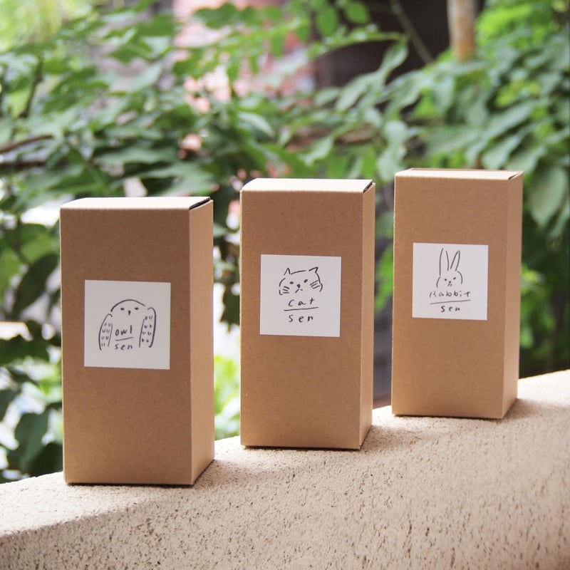 YUSUKE MORIYAポイズン アップル オブジェ 置物 sen frame TWIN CATS 双子の長毛猫のオブジェ 猫 置物 アニマル