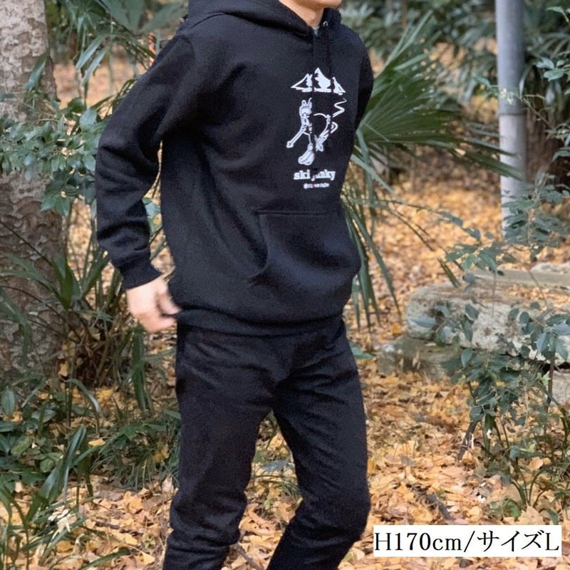ski junky コラボパーカー(ブラック) | I L♡VE SNOW's STORE ski junky コラボパーカー(ブラック) | I L♡VE SNOW's STORE