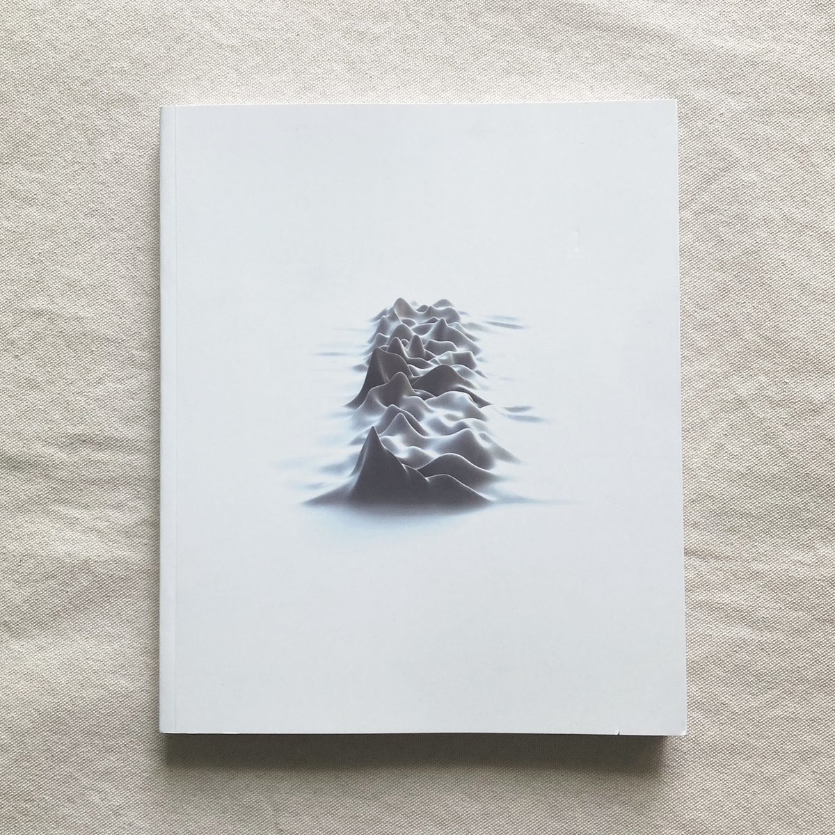 アート・デザイン・音楽 Designed by Peter Saville Designed by Peter Saville | 曲線