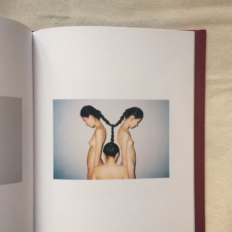 任航｜我母親（Ren Hang ｜ For my mother）