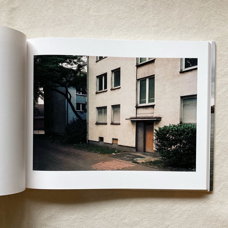 Laurenz Berges｜4100 DUISBURG | 曲線
