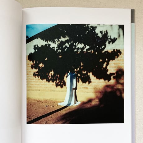 山元彩香 ｜We are Made of Grass, Soil, Trees, and Flowers