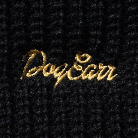 DOGEARR knit cap  (Black × Gold)