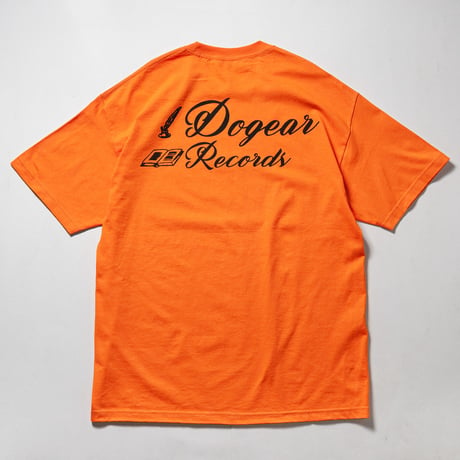 DOGEAR RECORDS TEE (Orange × Black)