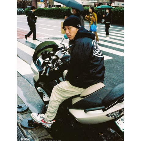 DOGEAR TRADEMARK LOGO COACHES JACKET (Black)
