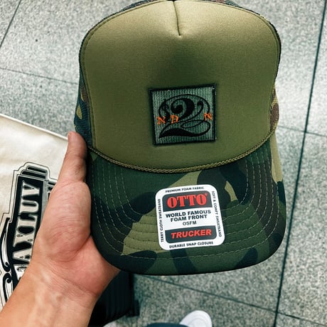 D'N'N 2 MESH TRUCKER CAP (green camo)