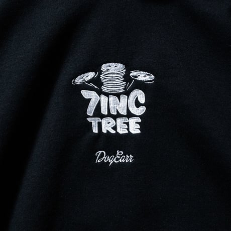 7INCTREE VINYL LOGO hoodie  (Black × White)