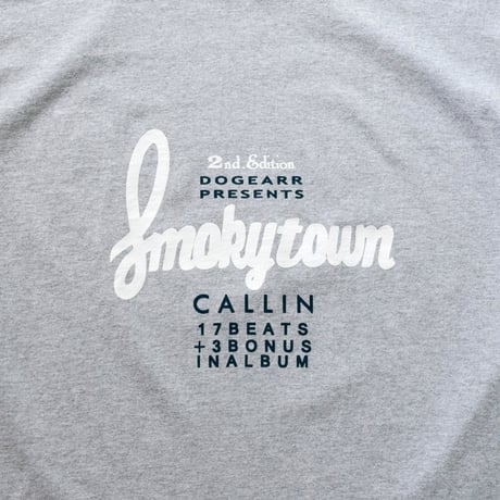 SMOKYTOWN CALLIN tee (Gray)