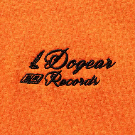 DOGEAR RECORDS TEE (Orange × Black)