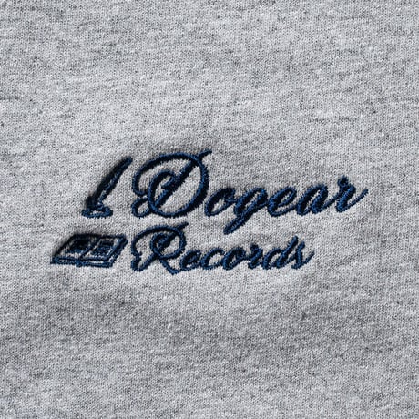 DOGEAR RECORDS TEE (Gray × Navy)