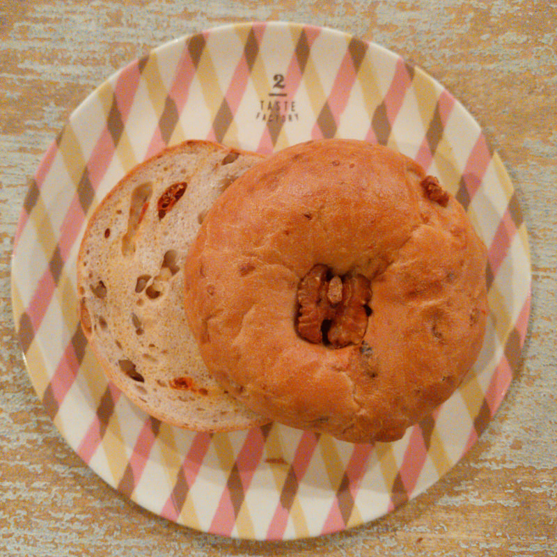 くるみベーグル4枚 いちじくくるみクリームチーズベーグル【4個】 – AFFIDAMENTO BAGEL