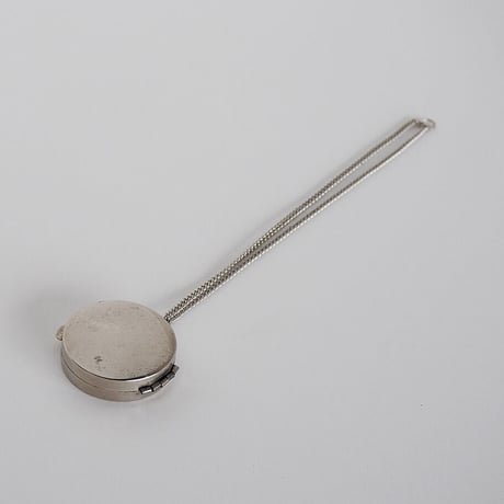 no576　小さな入れ物