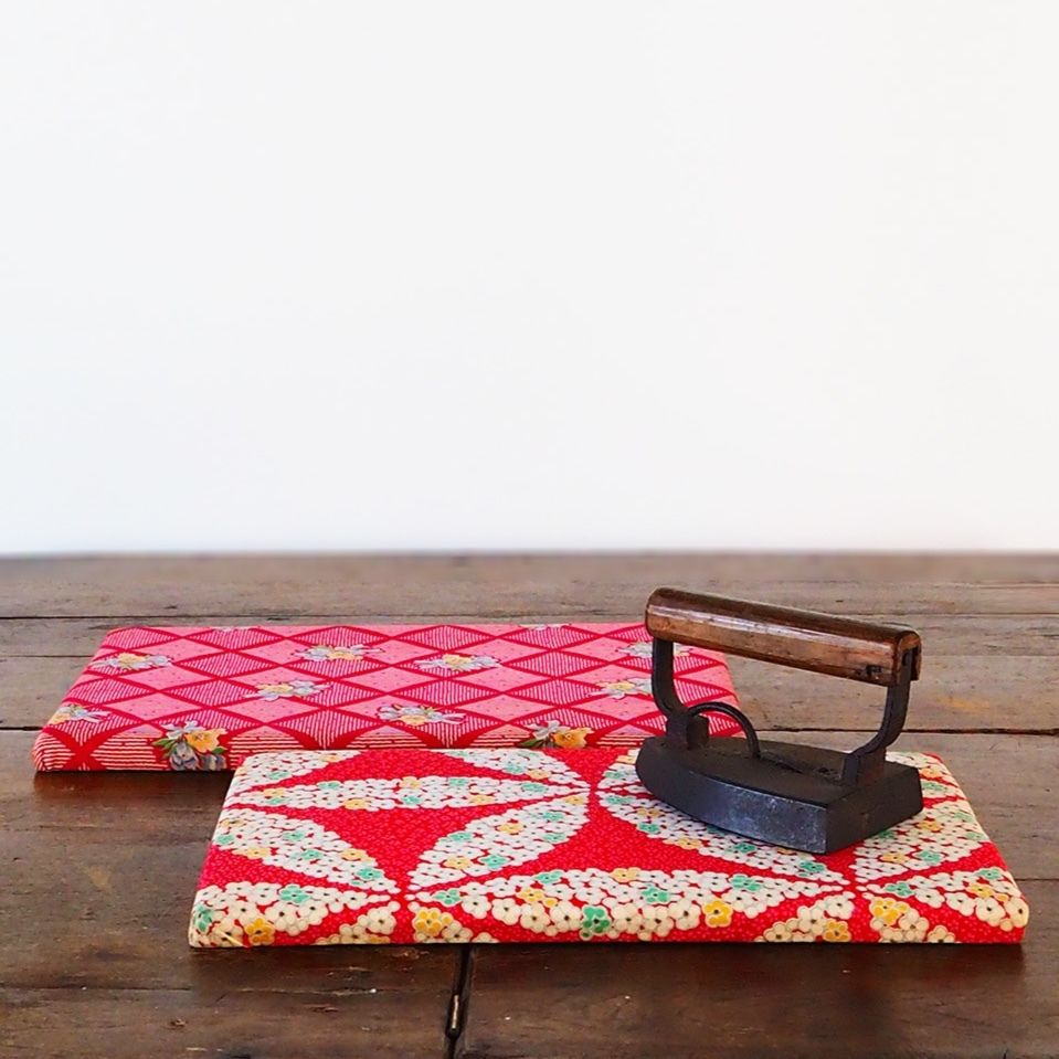 イマンの飾り台に素敵なアンティークピンクアイロン台 51b5VRFuv-L.jpg_BO30,255,255,