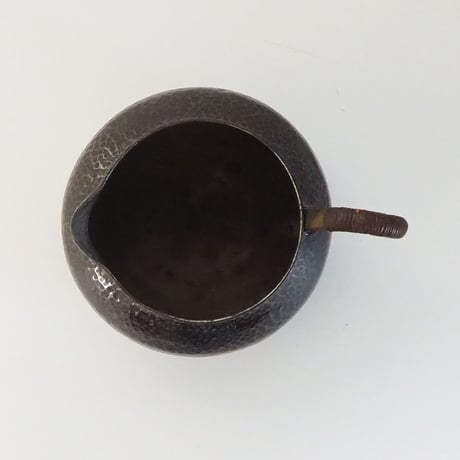 no1244　銅の水差し