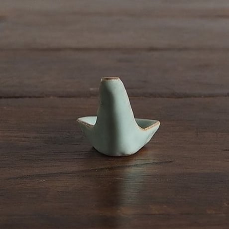 no557-B   青磁のレンゲ