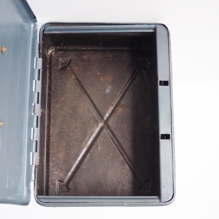 no1169 趣のある金庫 | 古道具店 呱々