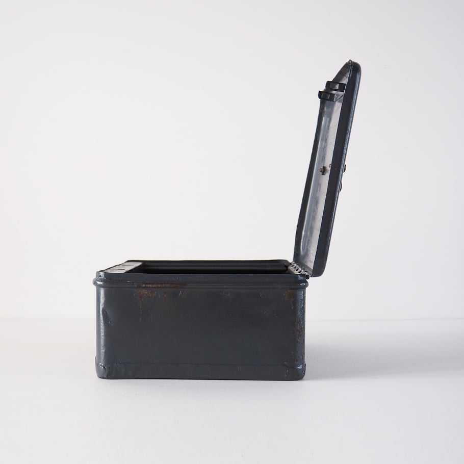 no1169 趣のある金庫 | 古道具店 呱々