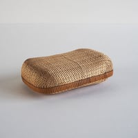 no1008　小さな柳行李