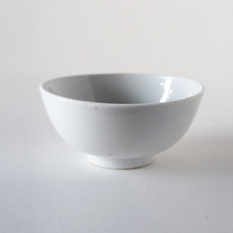 no1061-P-10 台湾の白いお椀 | 古道具店 呱々