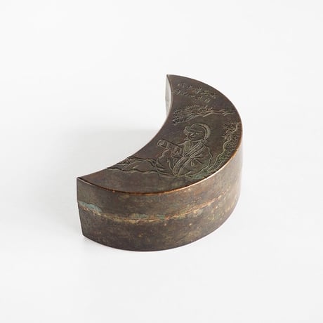 no1010-7　三日月ケース