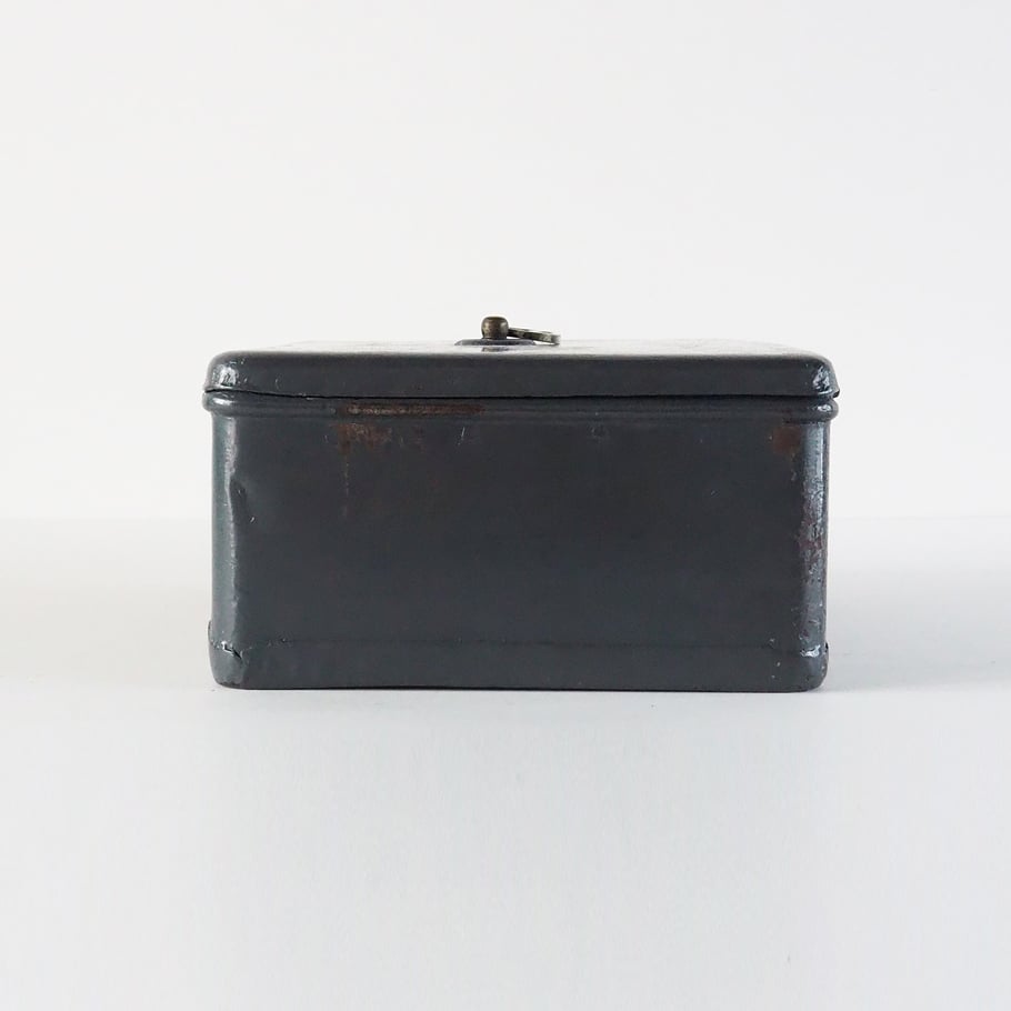 中古 金庫 no1169 趣のある金庫 | 古道具店 呱々