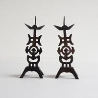 1010-11　切り絵みたいな燭台