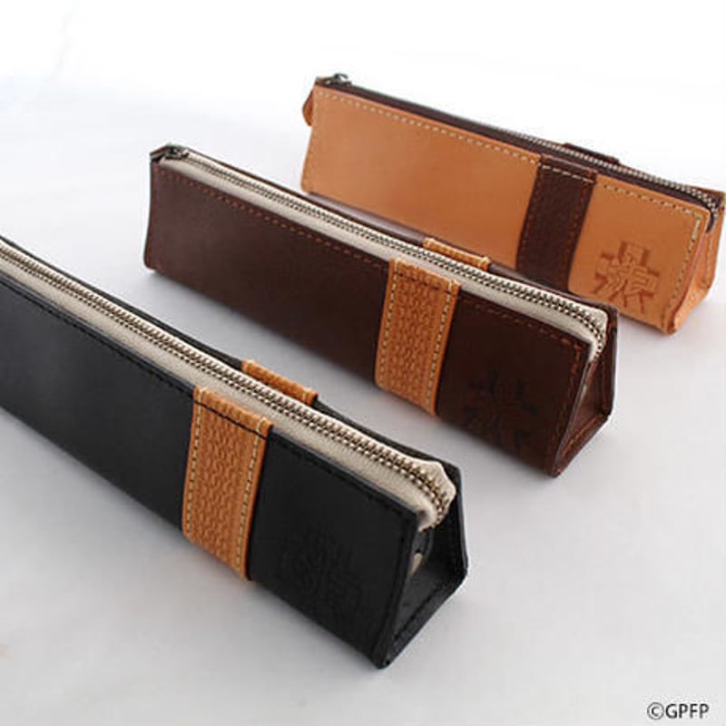 本革 ペンケース（大洗・黒森峰） | 大洗ガルパンギャラリー