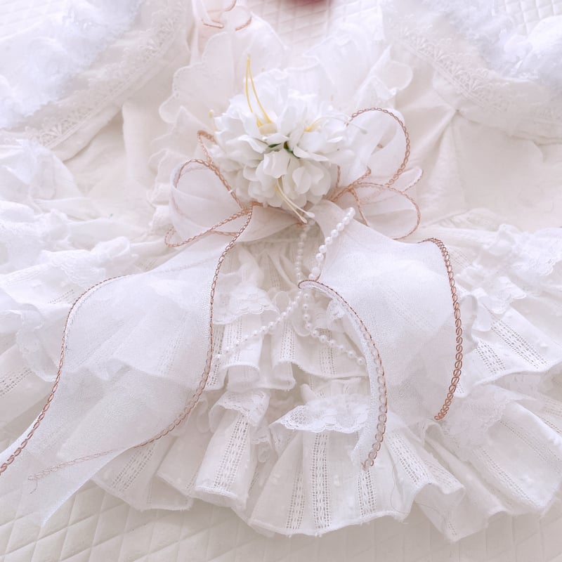 ヒスクローネ　ホワイトレースハルターエプロン shanti-shop_caetla-ha80-52500-10