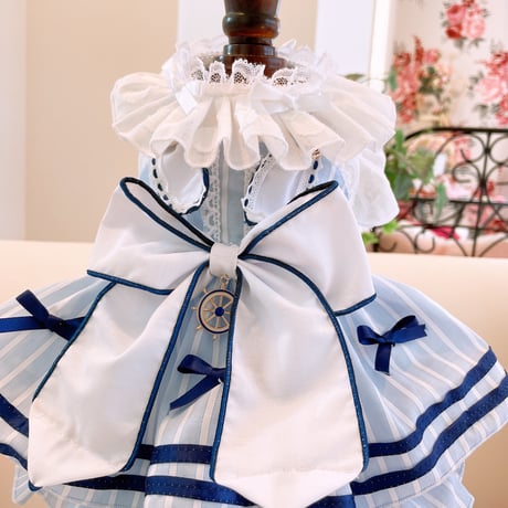 ホワイトドット刺繍のブラウス＾＾