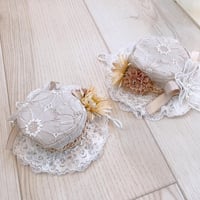 マーガレット刺繍お帽子