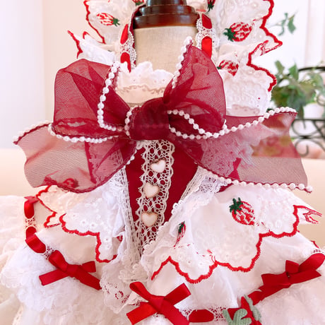 ホワイトプリンセス苺のワンピ＾＾