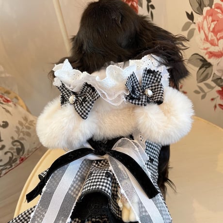 ファーお帽子つきリボン柄ワンピ＾＾