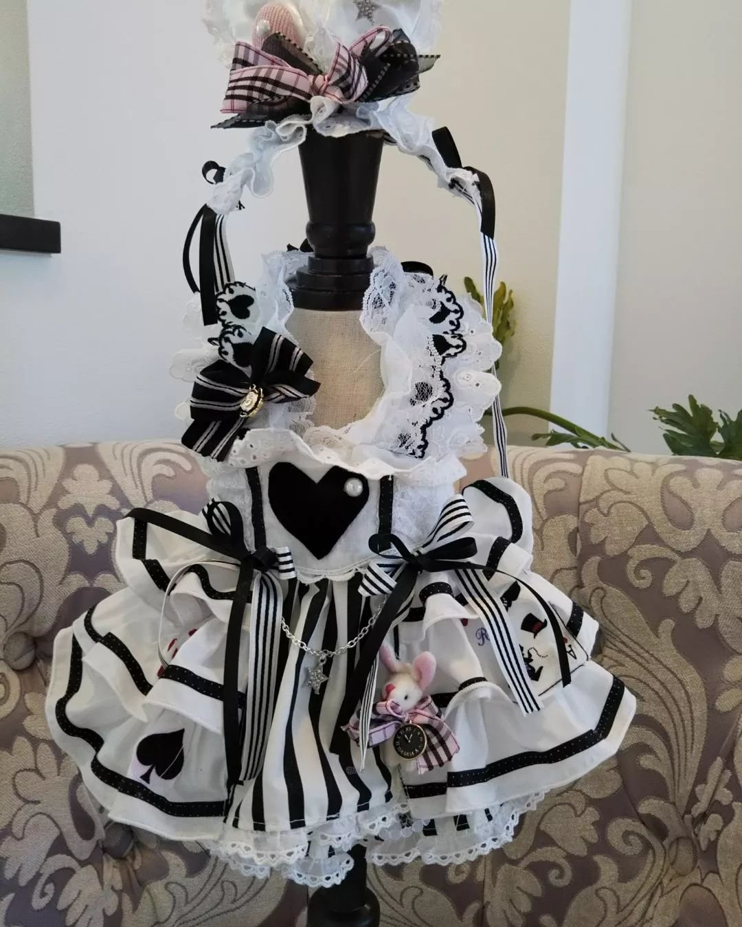 BABY　うさみみヘッドドレス　白×黒 BABY うさみみヘッドドレス 白×黒 BABY うさみみヘッドドレス 白