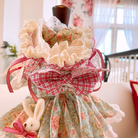 ボンネット風フリルお帽子＾＾