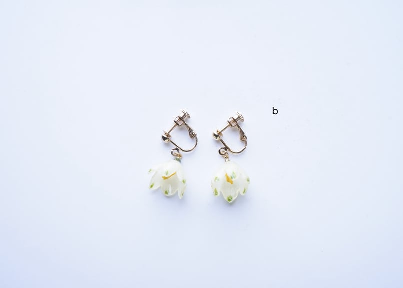 スノーマン　スノーフレーク　チャーム　ピアス　イヤリング スノーフレークイヤリングa.b | Little Witch