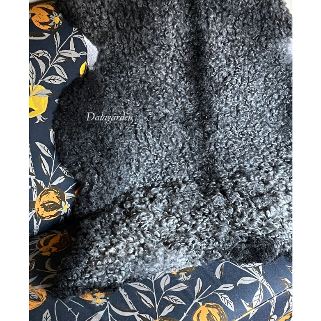 GL-04 ゴットランドシープスキン ラージサイズ | ダーラナガーデン