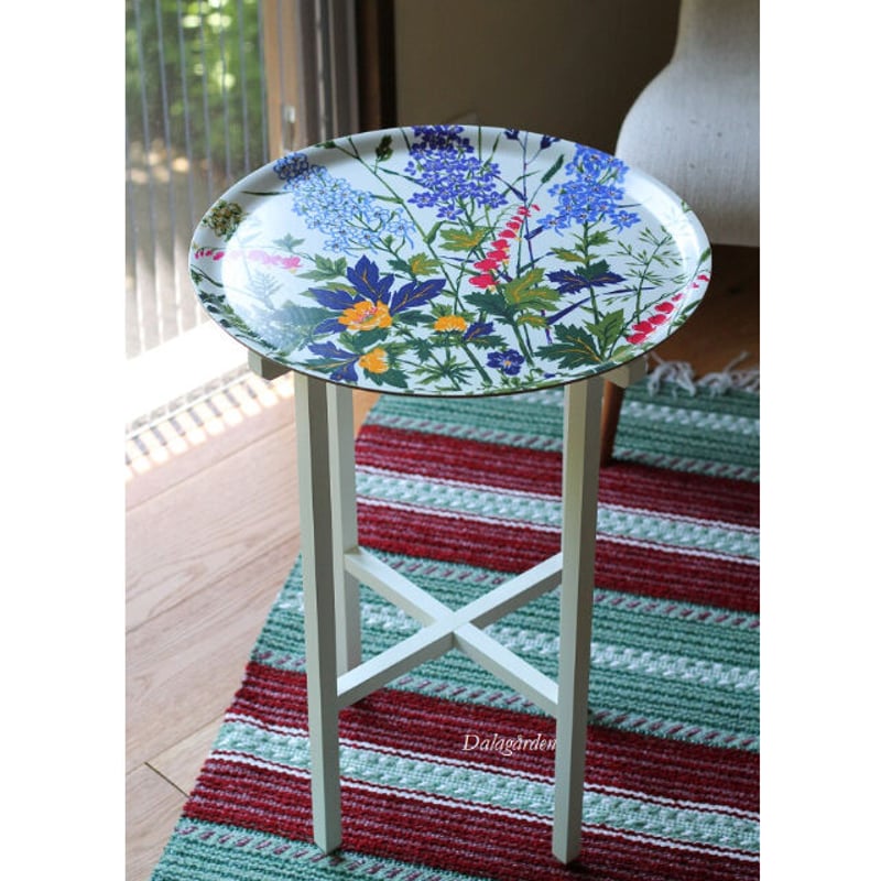 TT-18 ヨブス トレイテーブルセット ケマンソウ 白樺白 | ダーラナガーデン