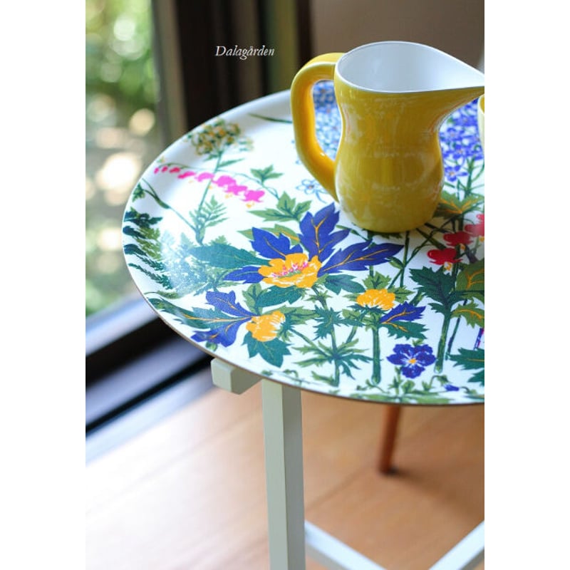 TT-18 ヨブス トレイテーブルセット ケマンソウ 白樺白 | ダーラナガーデン