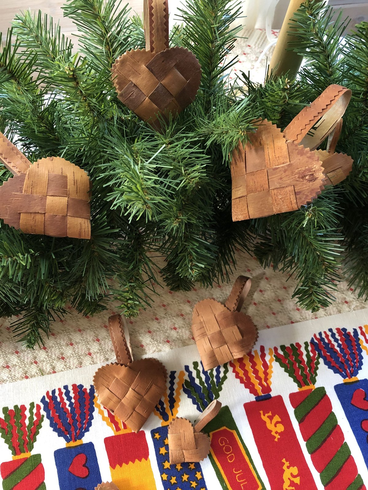 スウェーデン製 白樺のハートオーナメント | ダーラナガーデン