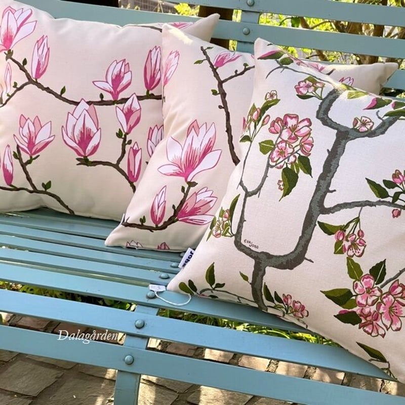 ヨブス（jobs）クッション　2つ ヨブス（jobs）クッション 2つ ha-naハナ×Jobs Textileヨブス工房