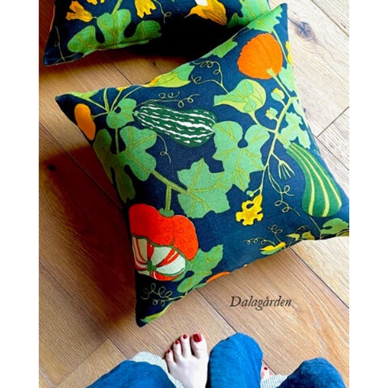 JK-16 ヨブス クッションカバー45 Pumpor 黒 | ダーラナガーデン